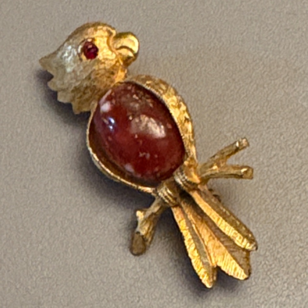 Vintage Gold-tone Cockatoo Jelly Belly Brooch